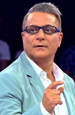 Mehmet Ali Erbil 60 yaşından sonra sağlıklı olduğunu söyledi 60 yaşından sonra hala çocuk sahibi olmak ister miydiniz?