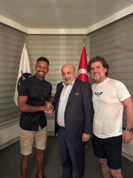 Luis Nani Adana Demirsporda! Sizce Nani ikinci Türkiye macerasında başarılı olabilecek mi?