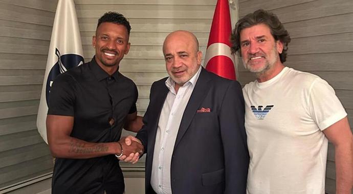 Luis Nani Adana Demirsporda! Sizce Nani ikinci Türkiye macerasında başarılı olabilecek mi?