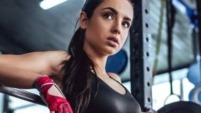 Sevgilinizi spor salonuna tek başına yollayabilir misiniz?