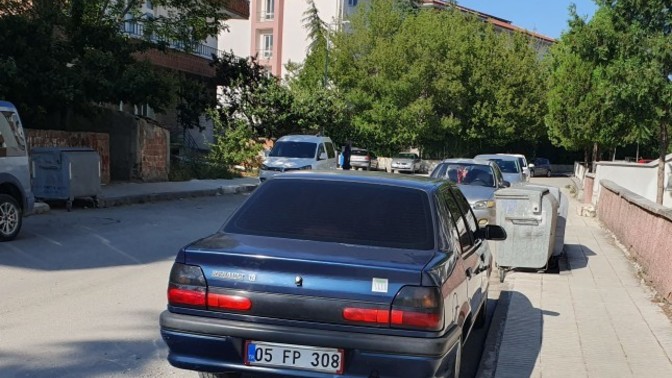 Arabanız da cam filmi var mı?