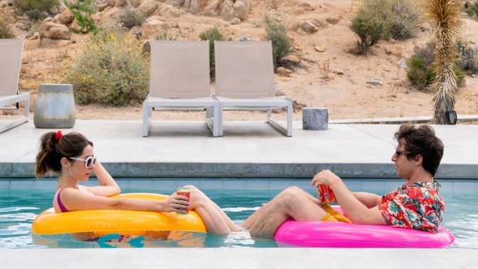 Millet denizden denize tatil yaparken siz ne yapıyorsunuz?