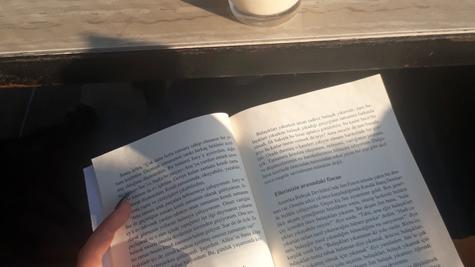 Ev haricinde nerede kitap okumayı tercih edersiniz?