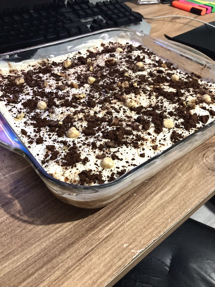 Manitaya tiramisu yaptım, sizce beğenir mi?