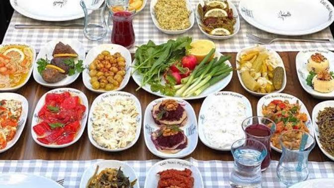 Bugün ölecek olsanız son yemeğimizin hangisi olmasını isterdiniz?