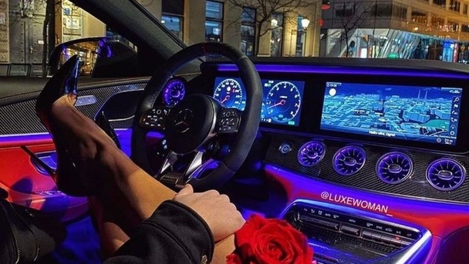Erkeğin sahip olduğu araba markası, kadınları etkiler mi?