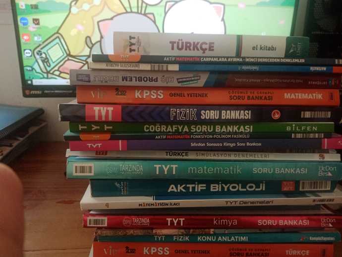 Kaynak ihtiyacı olan var mı tyt ayt?