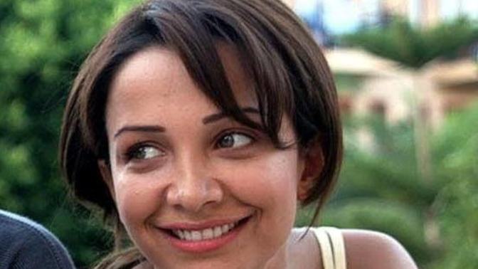 Evrim Akın güzel mi sizce?