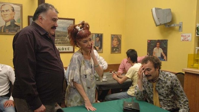 Evde "Netflix" var ama ben Avrupa Yakası izliyorum, siz ne izliyorsunuz?