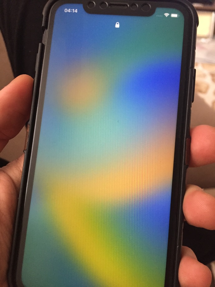 Hayalet ekran takılı telefonun ekranı böyle olması?