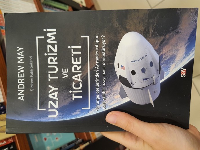 Aklınıza koyduğunuz o kitabı alıp sonra yerine farkli kitap aldiğiniz oluyor mu?