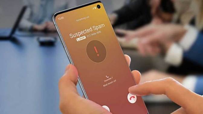 Yıllar sonra arayan manitanın telefonu açılır mı?