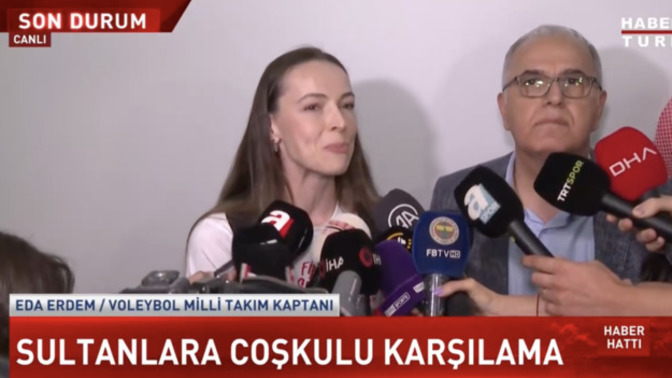 Milletler Ligi Şampiyonu Filenin Sultanları İstanbul'a ayak bastı, sultanlar gibi karşılandı! Bu başarı daha başlangıç mı?