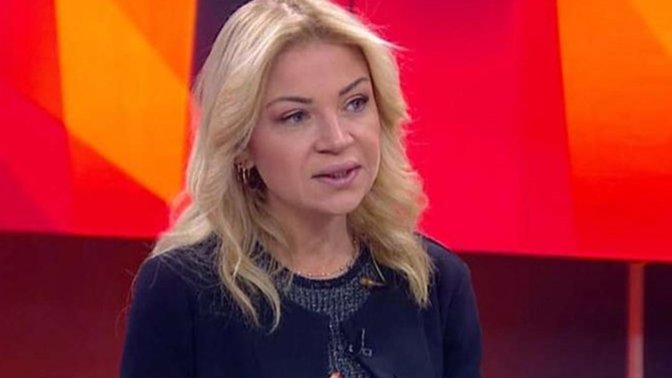 147.0000 lira maaş aldığını söyleyen milletvekili, sunucuyu şaşırttı! Sizce 147.000 lira maaş normal mi?