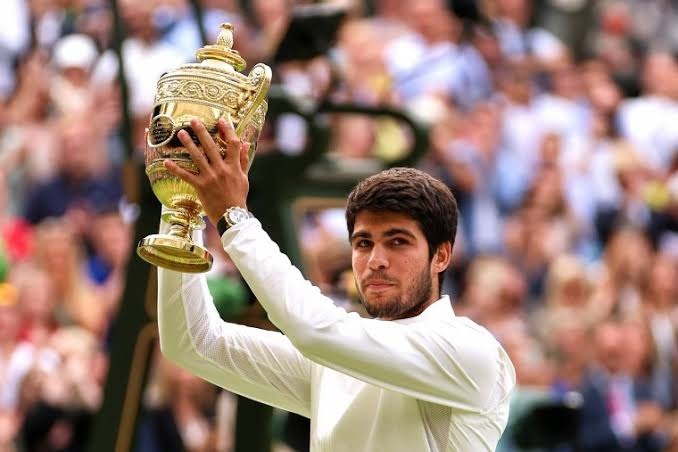 Wimbledon’da şampiyon Carlos Alcaraz oldu! Tenis seyrediyor musunuz?