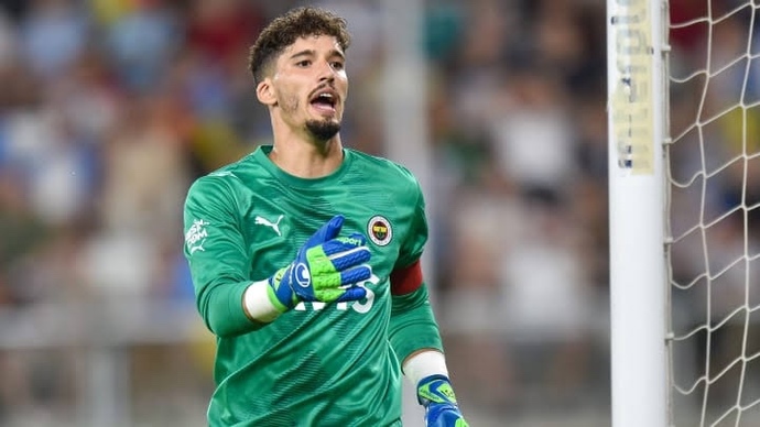 Altay sizce Fenerbahçe’den ayrılmalı mı?