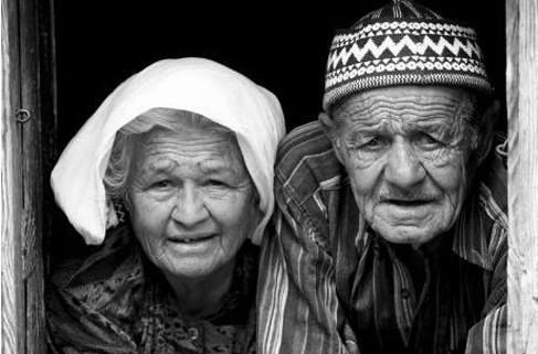 En son anneni babanı ne zaman öptün?
