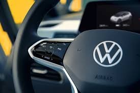 Alman otomobil markası Volkswagen zor günler geçiriyor. Sevdiğin bir araba markası mı?