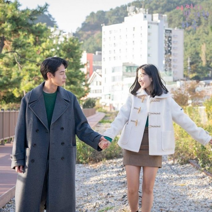 Romantik k drama önerisi olan var mı 😃?