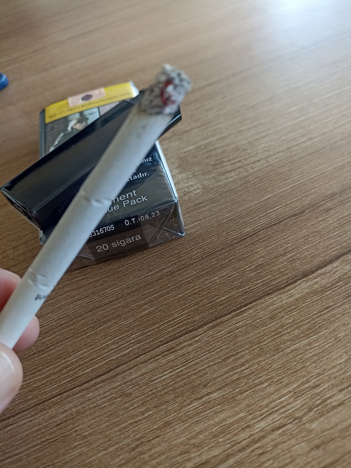 Sigarayı can sıkıntısından içmek artık mantıklı mı?