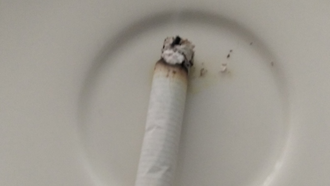 Sigarayı can sıkıntısından içmek artık mantıklı mı?
