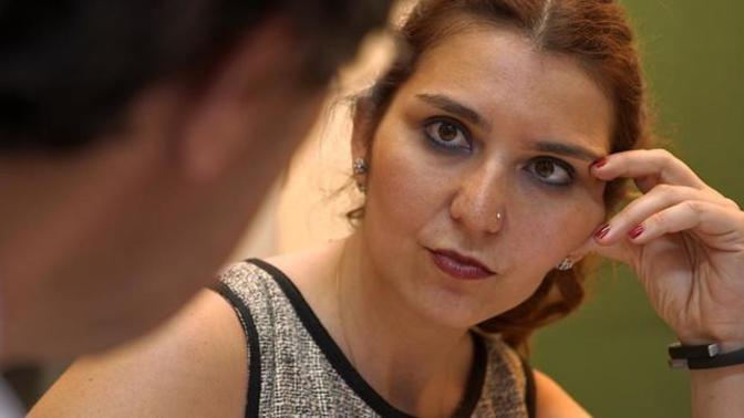 Boşanmış bir kadınım. Erkeklerin hepsi cinsellik maksatlı konuşmak istiyor, takıntı yaptım. Bunu nasıl aşarım?