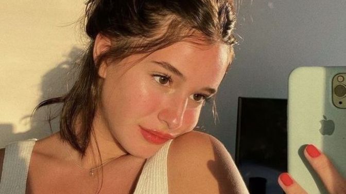 Onu aklımdan çıkarmak istiyorum, başka biriyle konuşursam unutur muyum?