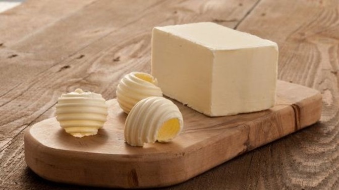 Bal kaymak mı, bal tereyağı mı?