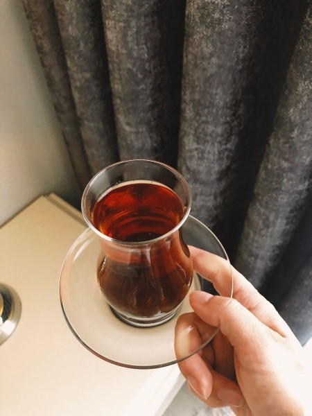 Sıcaklarda çay içmek kekoluk mudur?