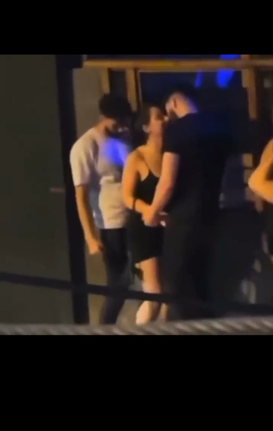 Buralarda dolanan kız veya erkekten olur mu?