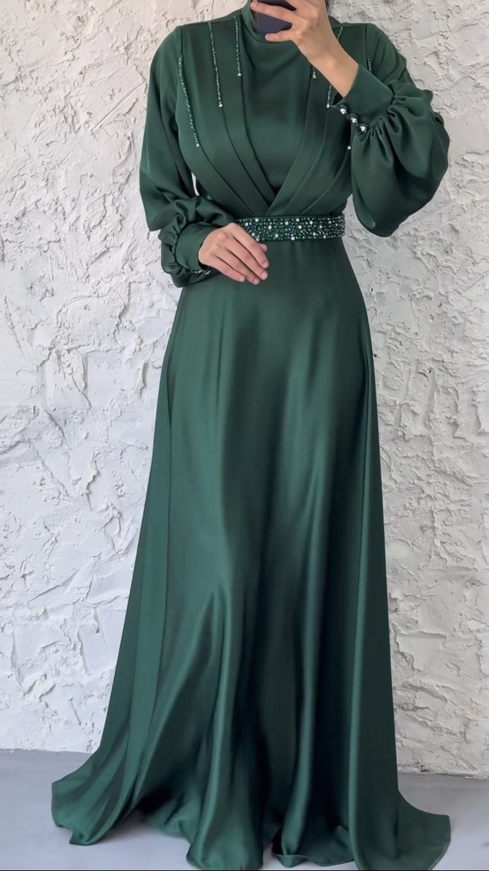 Nişanlımın ablası evleniyor. Düğün için hangisi daha güzel olur?