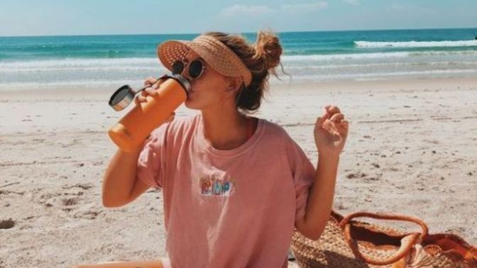 Kumsalda biraz kafa dinlemeye ihtiyacın var mı 🌊?