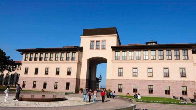 Koç Üniversitesi’nin yıllık ücreti 520 bin lira oldu! Sizce bu ücreti ödemeye değer mi?