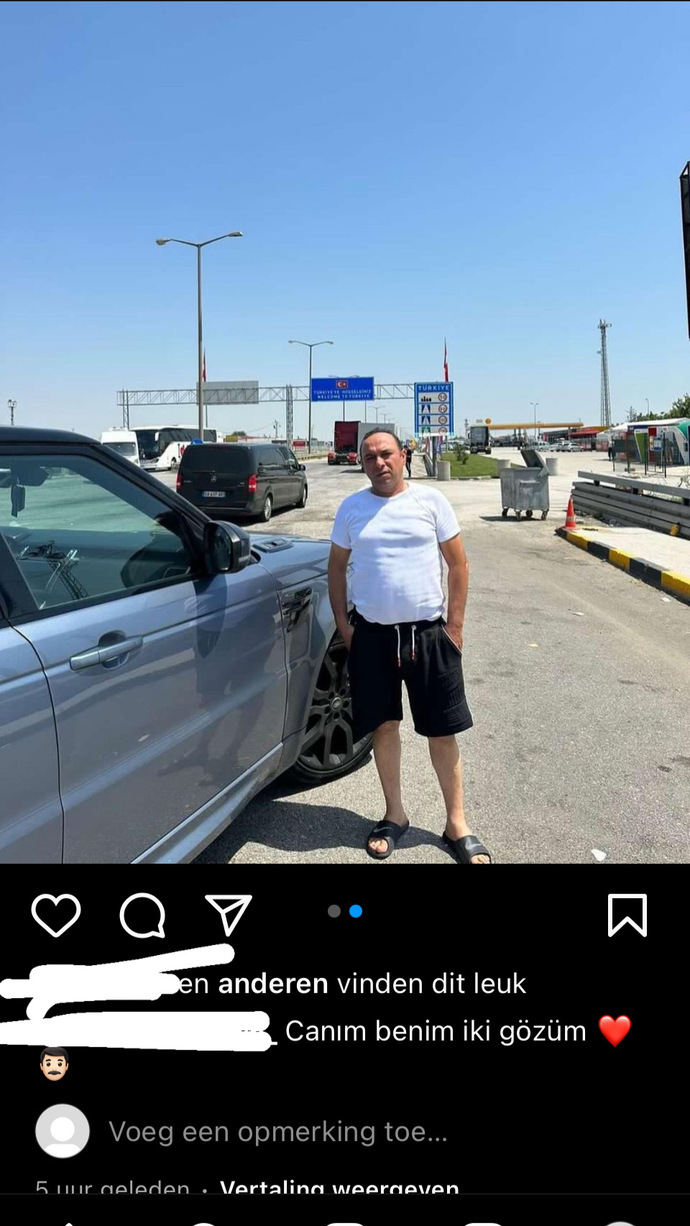 Böyle bi iltifat var mı yanlış mı yazmış?