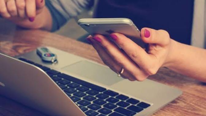 Cep telefonu kullanımınız mı daha fazla bilgisayar kullanımınız mı?