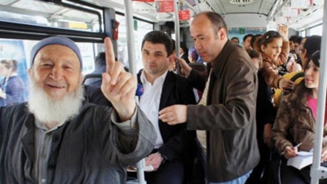 Burdur'da 65 yaş üstüne toplu taşımada ücret geliyor! Sizce 65 yaş üstü bilet ücreti ödemeli mi?