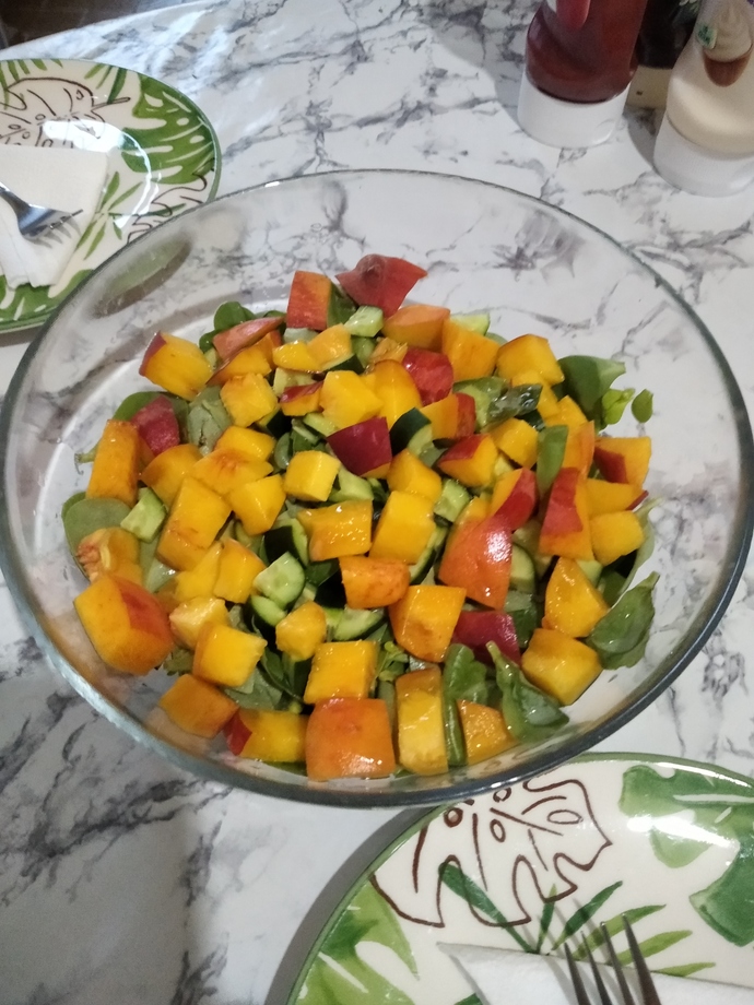 Yaza özel  Canım kendim  salatası yaptım nasıl olmuş 🌿?