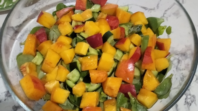 Yaza özel " Canım kendim ' salatası yaptım nasıl olmuş 🌿?