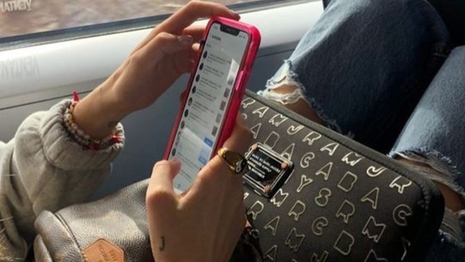 Instagram şifresini vermeyen ve galerisine baktırmayan sevgili, sevgili midir?