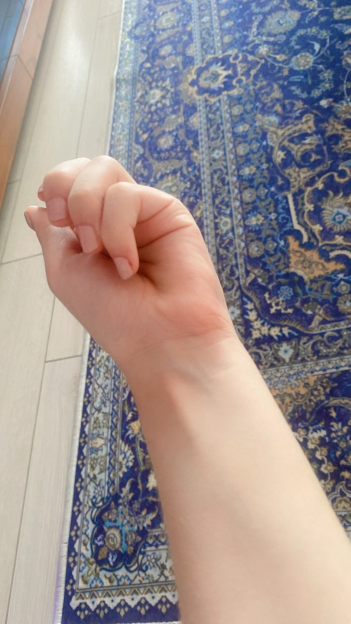 Ellerim nasıl sizce protez tırnak kullanayım mı?
