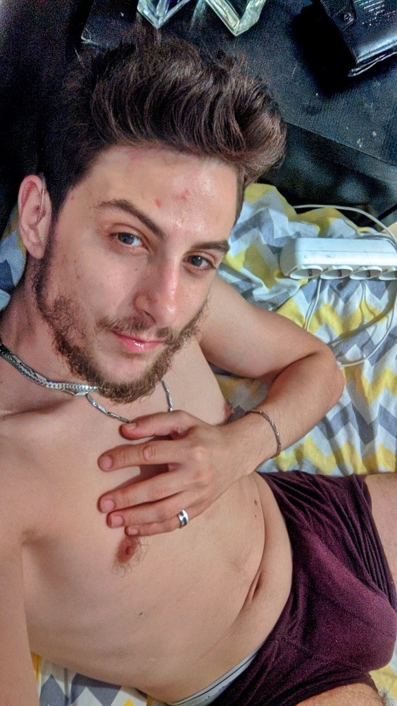 Seksi giyinmek sadece kadınlara mı özgüdür?