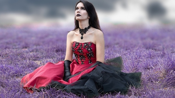 Gotik makyaj geri geliyor. Gotik makyaj tarzını sever misiniz?