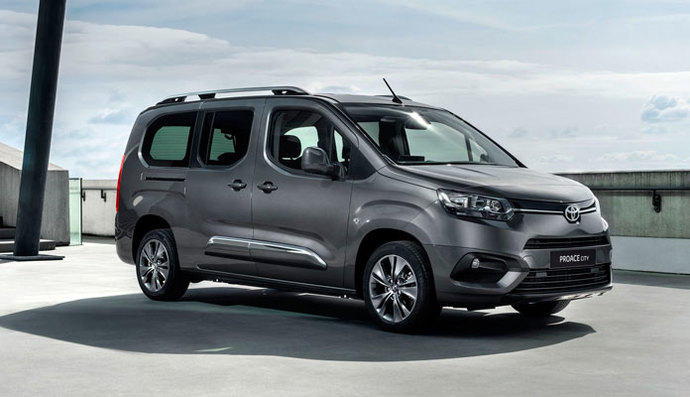 Toyota Proace City Long