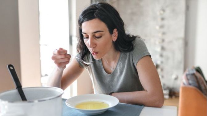 Eşim kelle paça yediği için ondan soğudum. Soğumam normal mi, ne yapacağım?