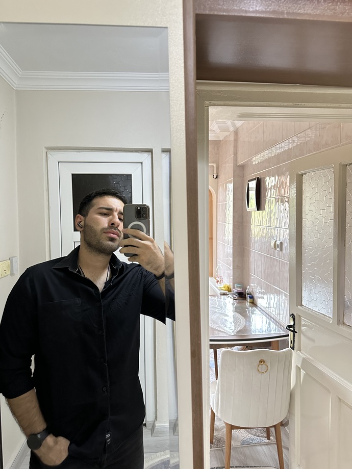 Diğer erkekler bu kadar şanslı iken bana neden bakan yok hiç sevilmedim tipsizim diye çok üzülüyorum?