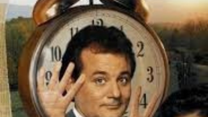 Groundhog Day filminde olduğu gibi bir günü sürekli yeni baştan yaşamaya mahkum olsan, hangi günü seçerdin?
