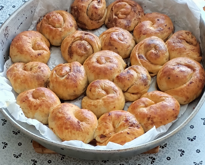 Haşhaşlı poğaça sever misiniz? Siz en çok neyli poğaça seversiniz?