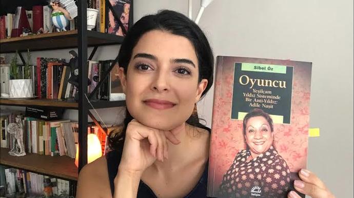 Kitap gibi kadın sizce hangi özelliklere sahiptir?