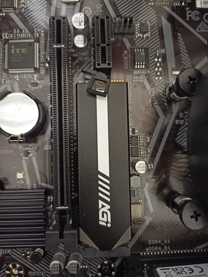 M2 SSD Nasıl Çıkarılır?