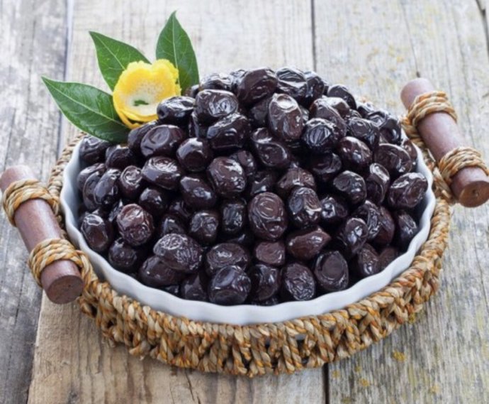 Yeşil zeytin mi seversiniz siyah zeytin mi?